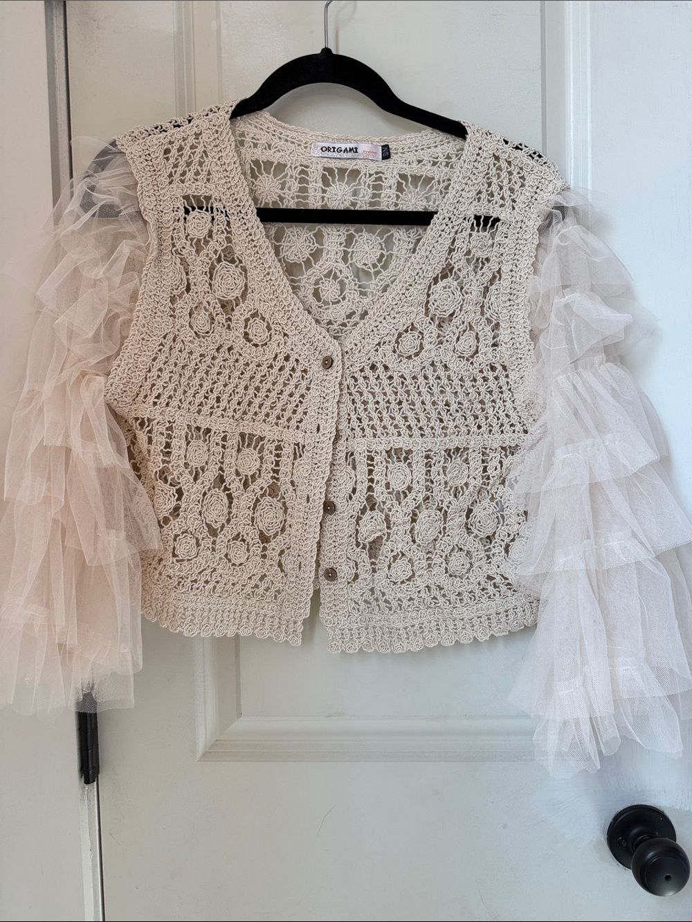NWT Origami Cream Crochet Cropped Button-Front Vest